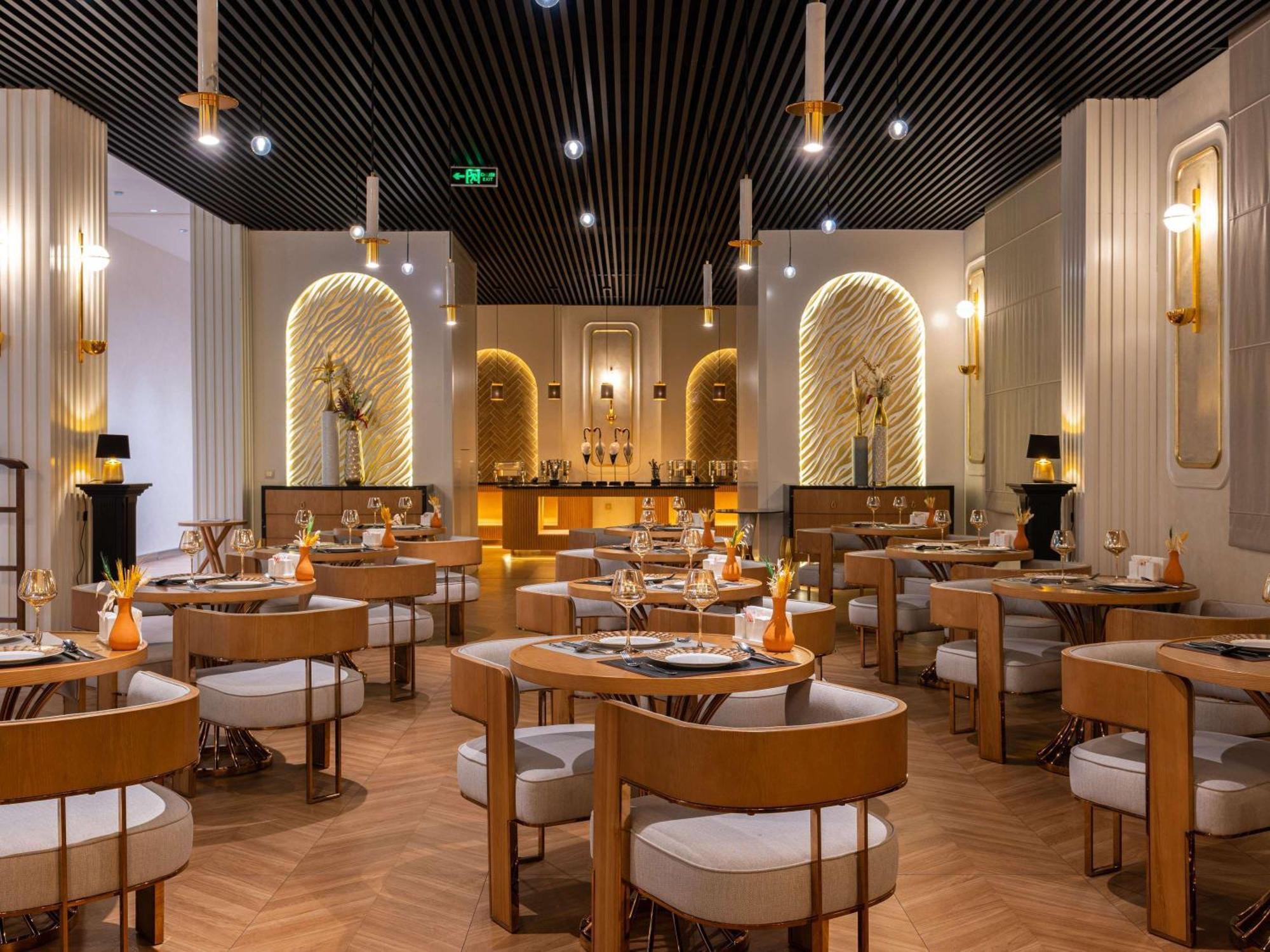 Moevenpick Samarkand Exterior foto
